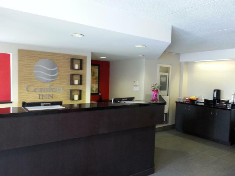 คอมฟอร์ต อินน์ Brantford ภายนอก รูปภาพ